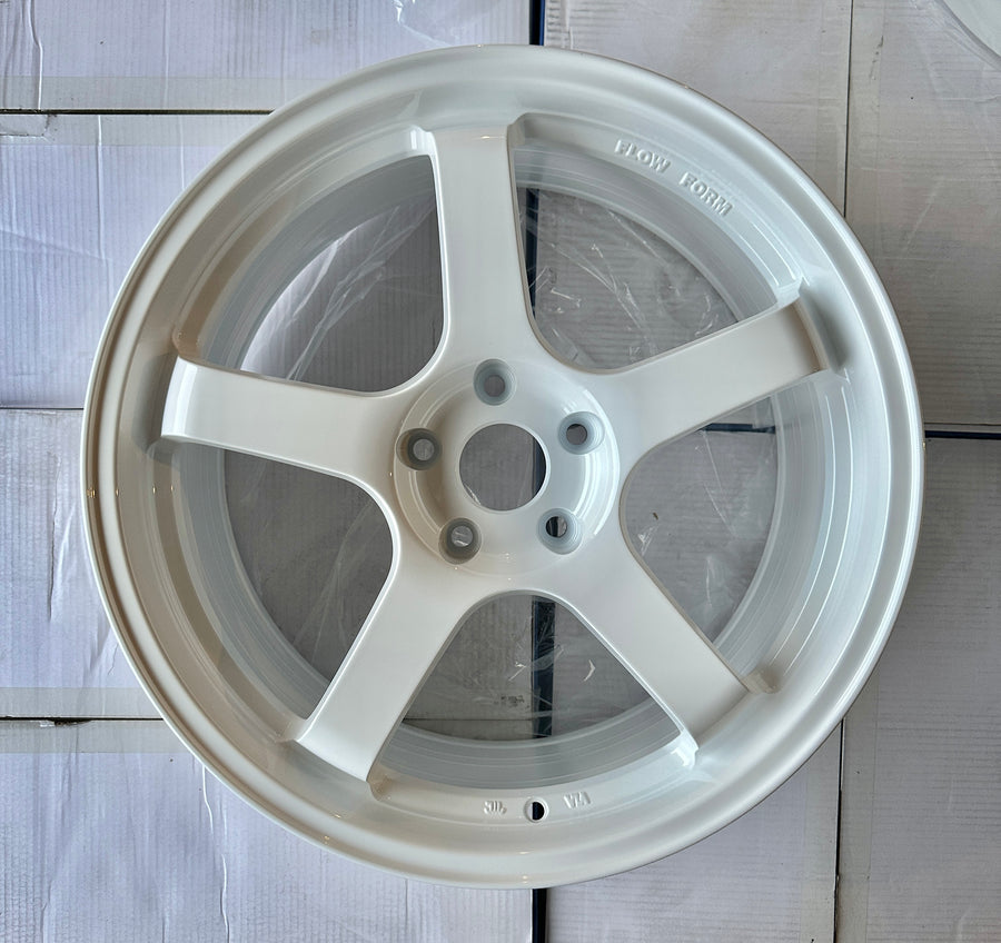 RF-215 White